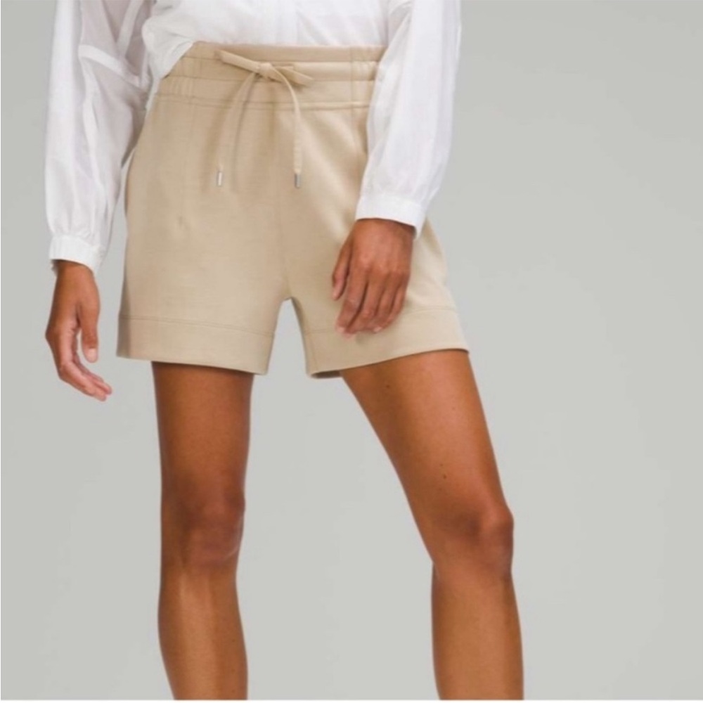 Lululemon Soft Ambitions Hi-Rise Short